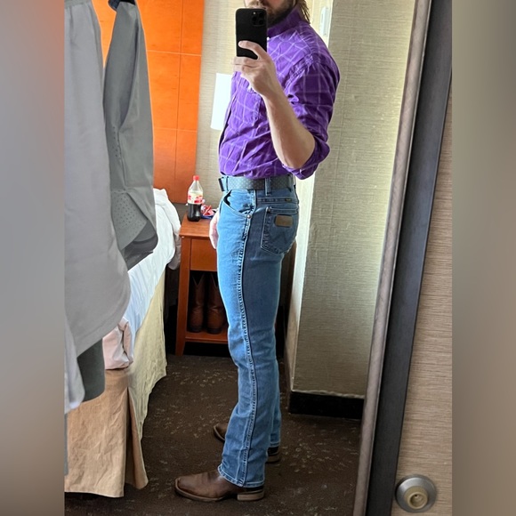 Meet your Posher, Posh - Picture 6 of 7